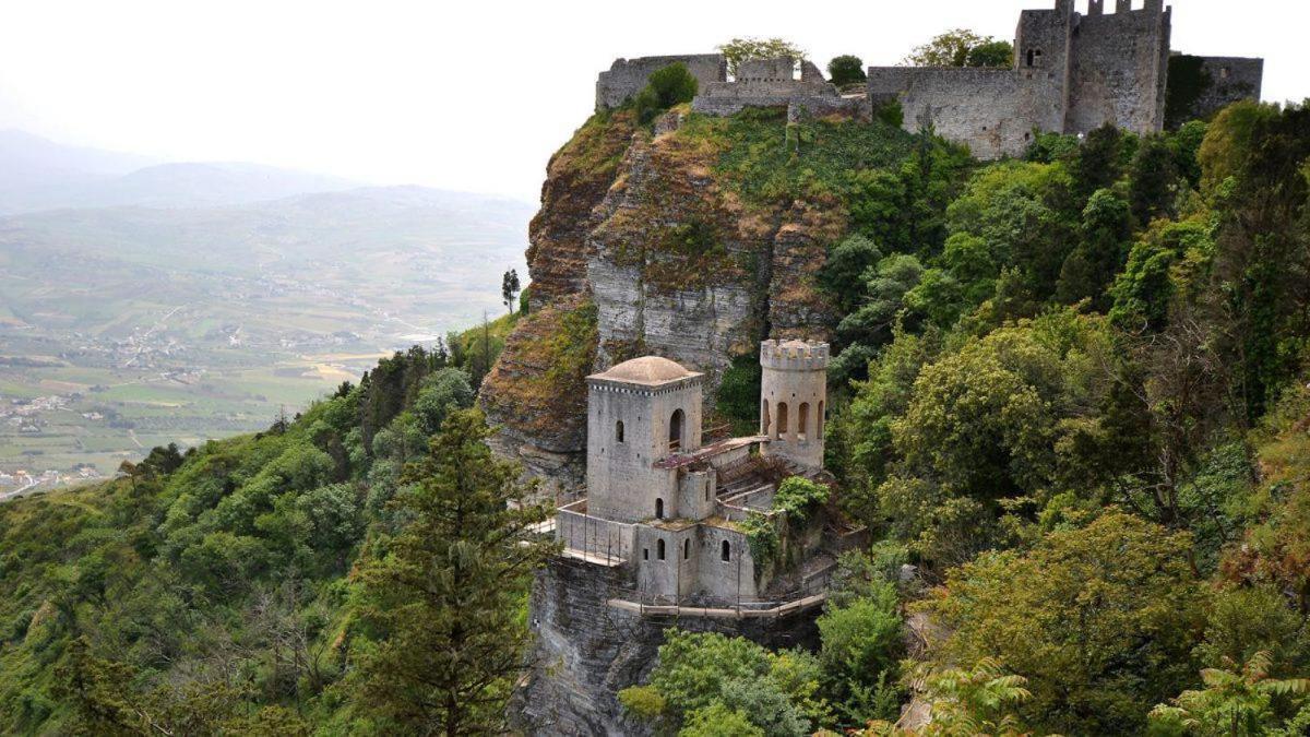 Stranizza D'Amari Leilighet Casa Santa  Eksteriør bilde